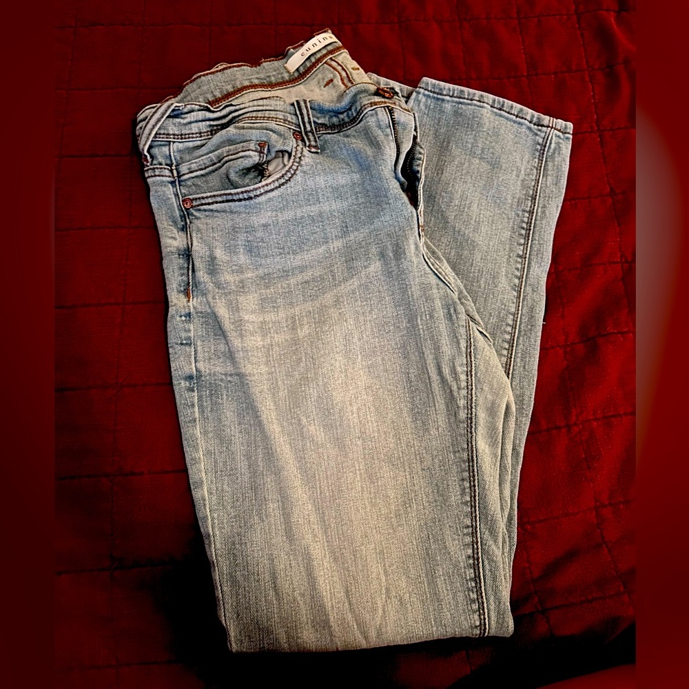 Light wash jeans